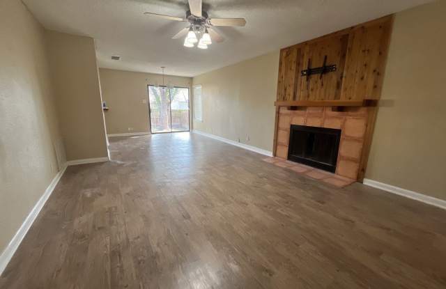 5710 COLDSPRINGS DR Gallery 2