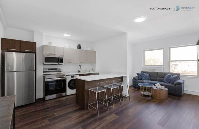 1555 W. Hollywood photos photos