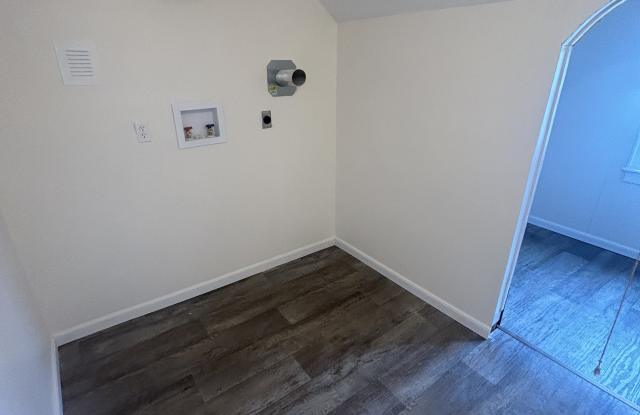 320 7th Street photos photos