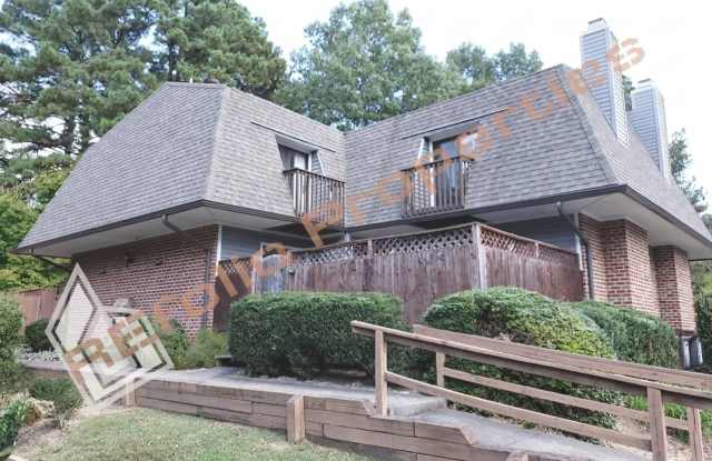 Beautiful 2 bedroom 2.5 bath Condo w/ Reserved Parking Space @ Finley Forest, Chapel Hill, Available June 12th! photos photos