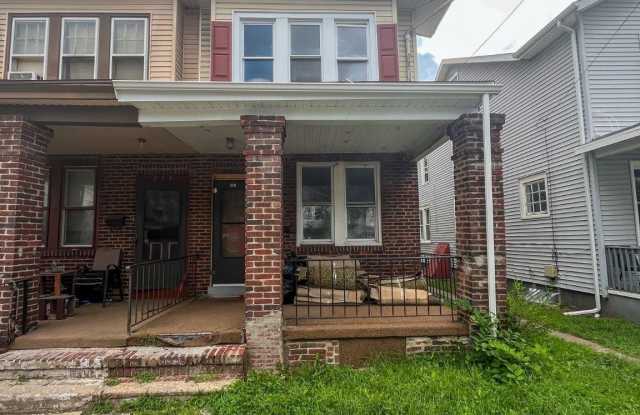 221 WOODLAWN Avenue photos photos 221 WOODLAWN Avenue photos photos