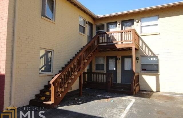 561 Formwalt St - 561 Formwalt Street Southwest, Atlanta, GA 30312