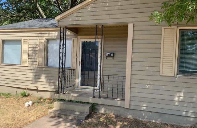 3347 Falls Drive Gallery 2