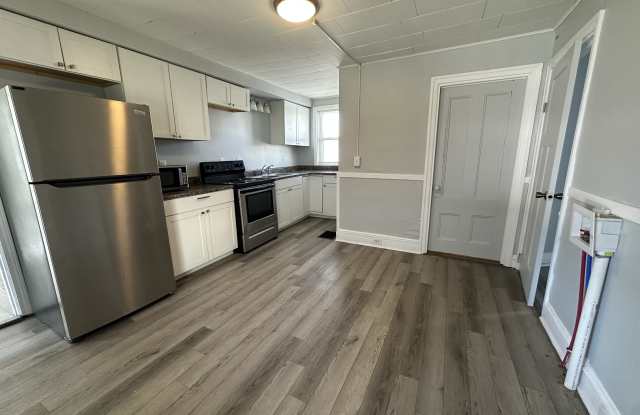 210 Center Street - 1 photos photos