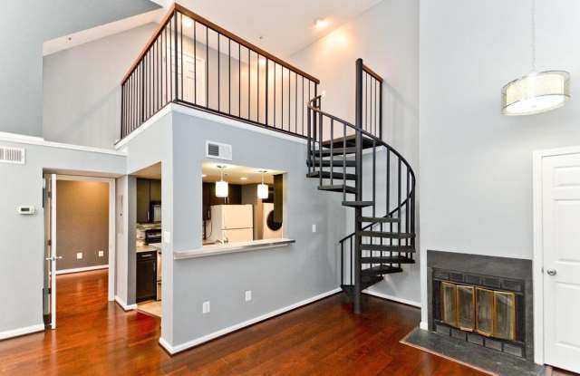 15645 Easthaven Ct Gallery 3