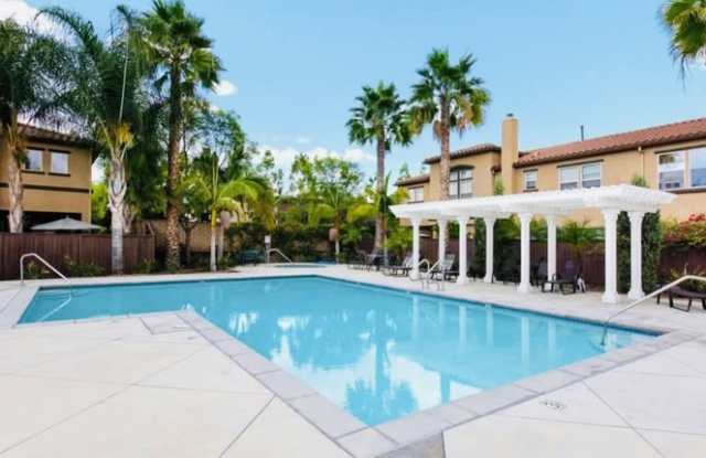 649 Sumner Way, photos photos