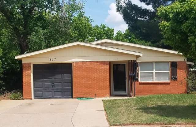 817 Beechwood Lane photos photos