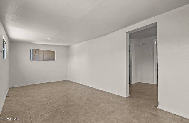 209 N Seville Drive Gallery 4