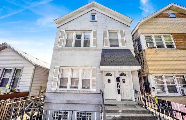 465 W 27th Street photos photos