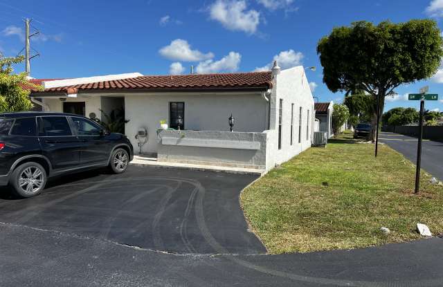 9466 Southwest 5 Ln photos photos