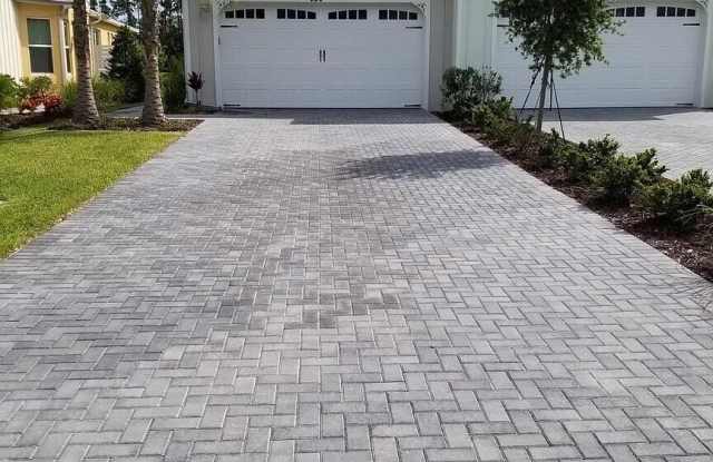 330 Coral Reef Way - 330 Coral Reef Way, Daytona Beach, FL 32124 330 Coral Reef Way - 330 Coral Reef Way, Daytona Beach, FL 32124