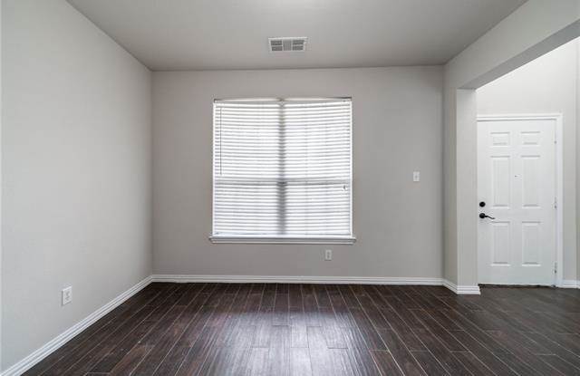 210 Admiral Drive Gallery 2
