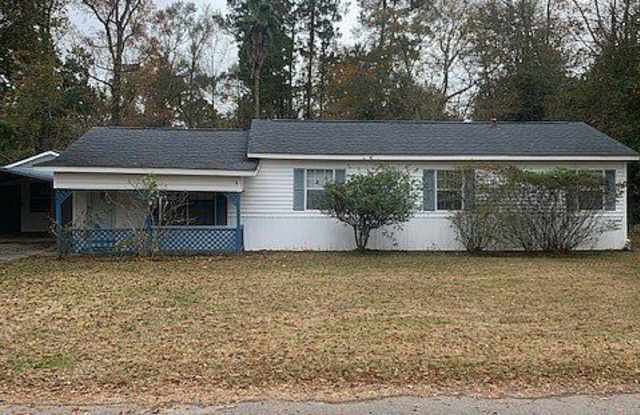 960 Sarver Street - 960 Sarver Street, Vidor, TX 77662