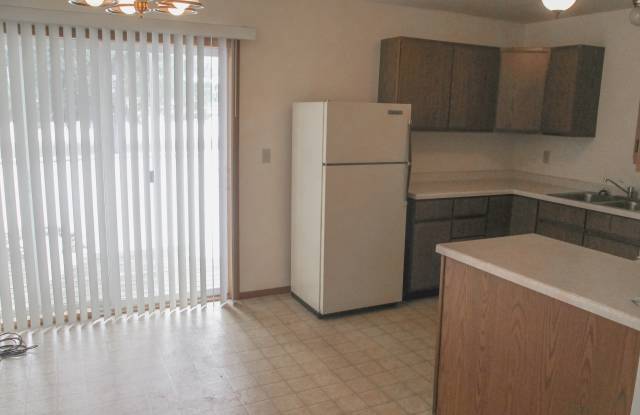 308 Pinecrest Drive #1 Gallery 2