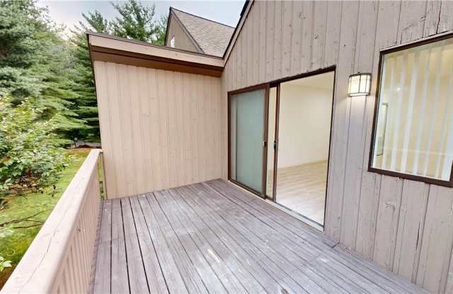 2 Rockhagen Road Gallery 2