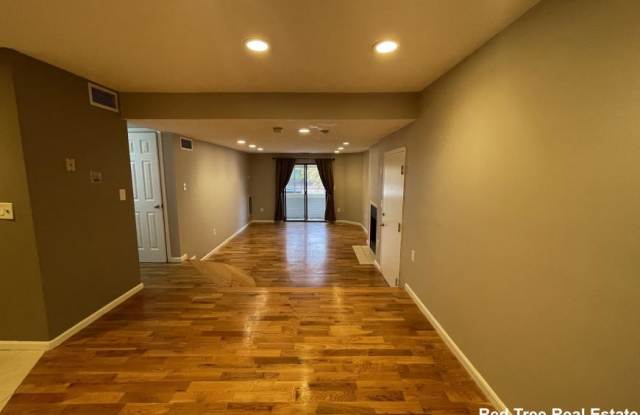 1212 VFW Pkwy. photos photos