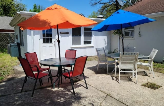 1325 Bay Avenue - 1325 Bay Avenue, Point Pleasant, NJ 08742