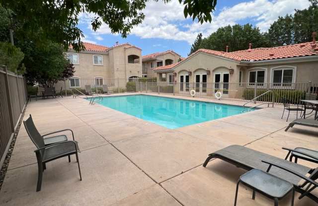 Rancho Mirage CONDO 1 Bedroom 1 Bath  with garage Gallery 4
