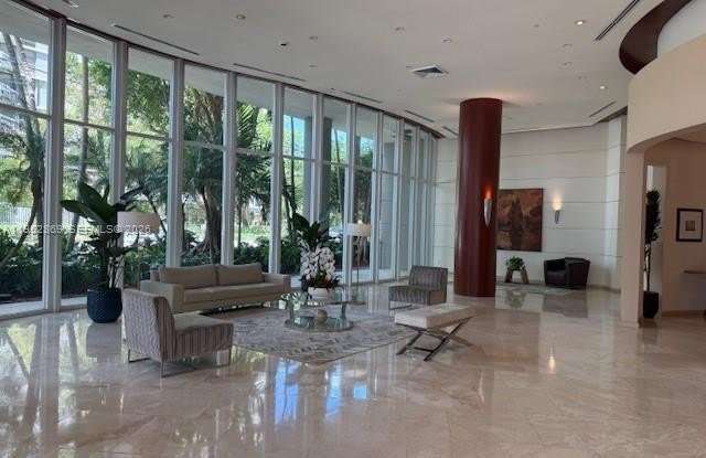 2475 Brickell Ave photos photos