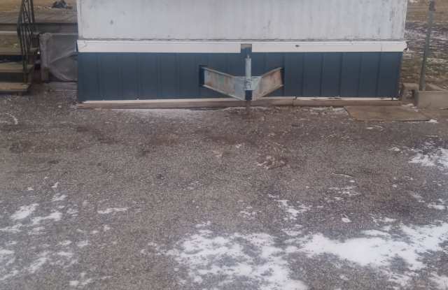 204 E Hegeler Ln Gallery 1