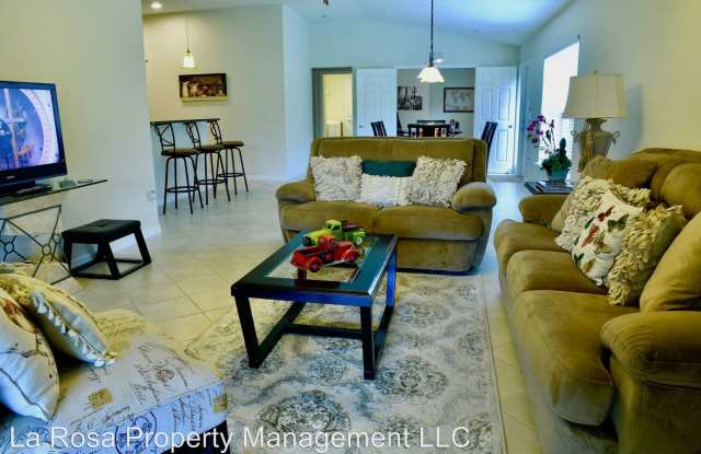 12219 PESCARA LN Gallery 3