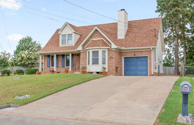 Nice Home on Cul-Du-Sac Large Backyard close to Ft. Campbell photos photos