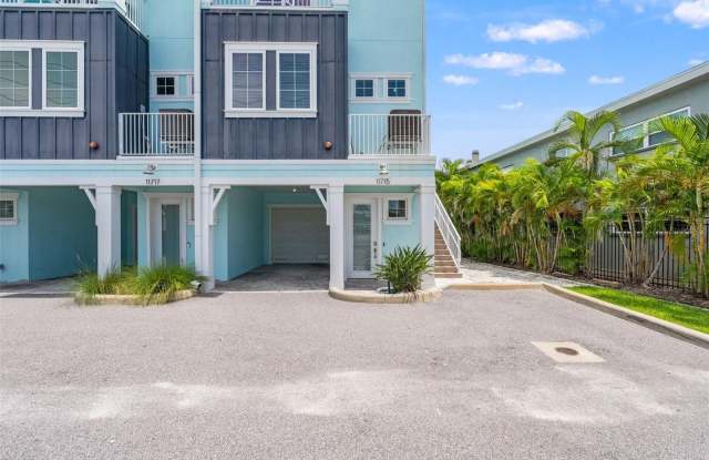 11715 1st Street East Gallery 3