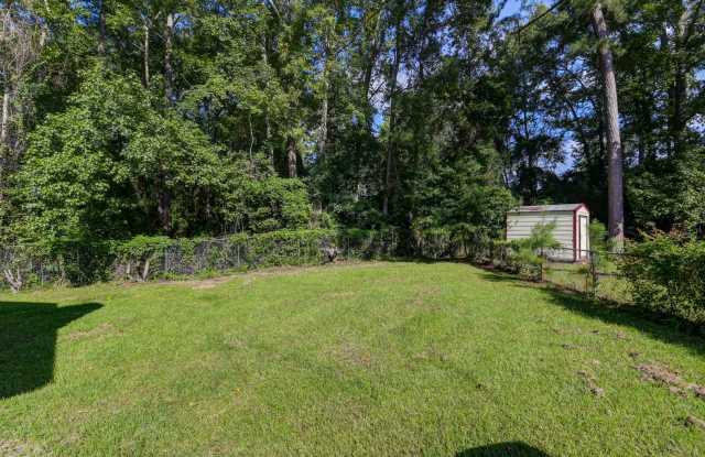 Beautifully Renovated 3-Bedroom Home in Columbia, SC! Gallery 4