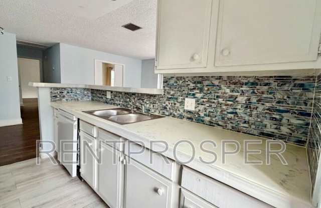 1121 Spring Meadow Dr Gallery 4
