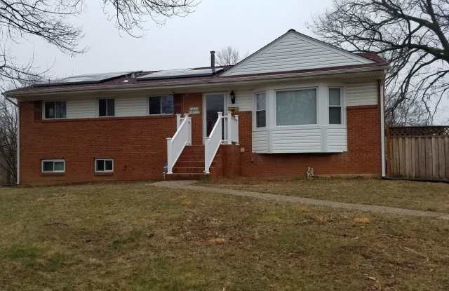 Spacious single family home in established Rockville neighborhood available now! photos photos