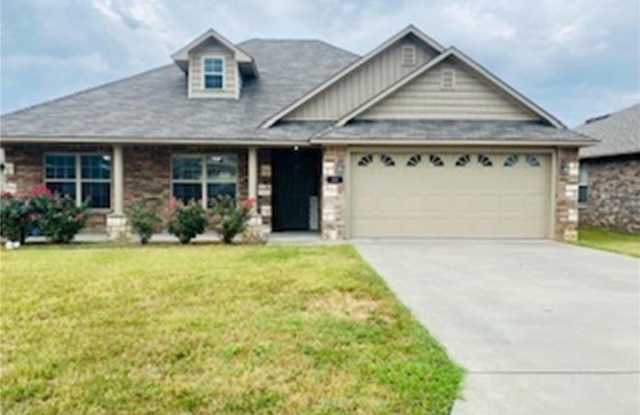 2229 Regency  LN - 2229 Regency Lane, Barling, AR 72923