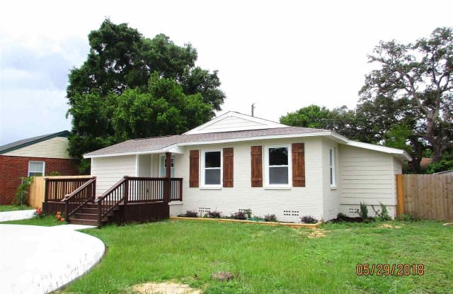 215 Payne Rd - 215 Payne Road, Warrington, FL 32507