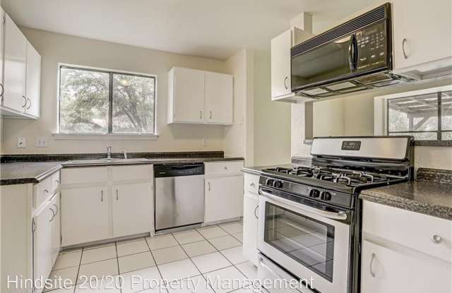 604 Wild Briar Cove Gallery 3