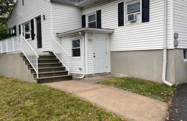 1387 Finnegans Lane photos photos