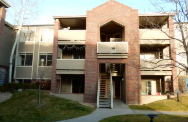 Top Floor South Boulder 2BD/2BA Condo - Available 7/7 photos photos