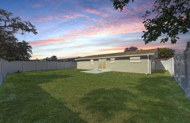 7138 ASHWOOD DRIVE Gallery 3