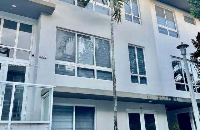 6651 NW 105 PL - 6651 Northwest 105th Place, Doral, FL 33178