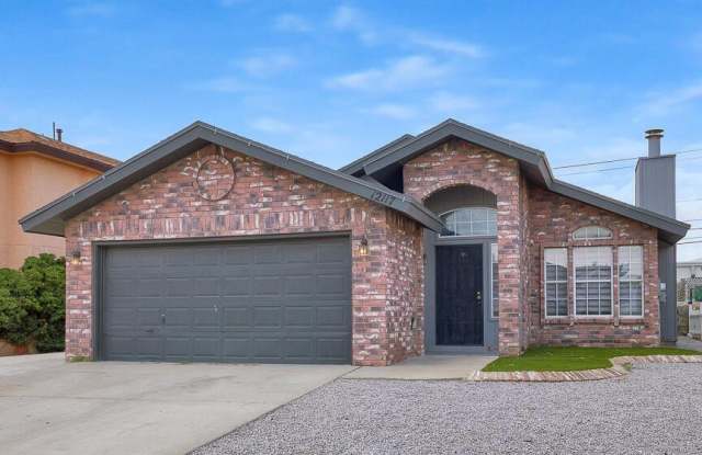 12117 DESERT QUAIL Avenue photos photos