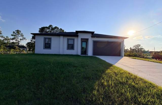 1144 Mobley ST E photos photos