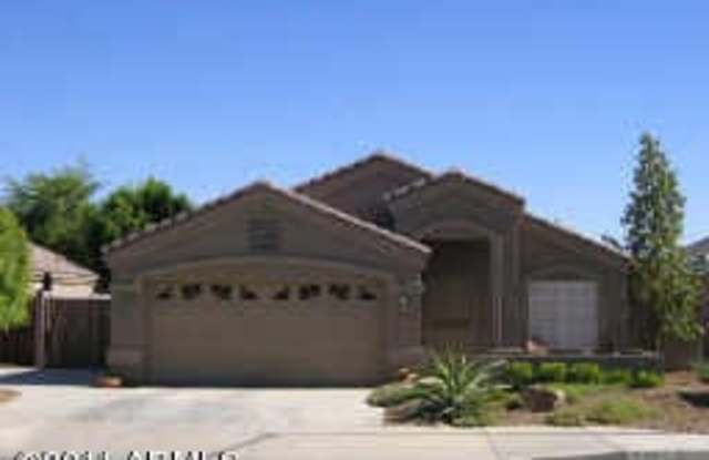 10265 E DIAMOND Avenue - 10265 East Diamond Avenue, Mesa, AZ 85208