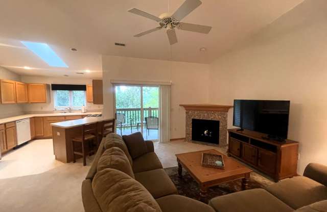 Furnished Second Floor Condo - Williams Bay photos photos