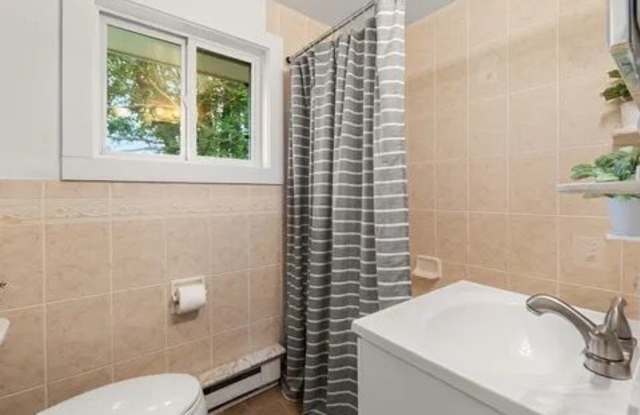 263 Pioneer Road photos photos