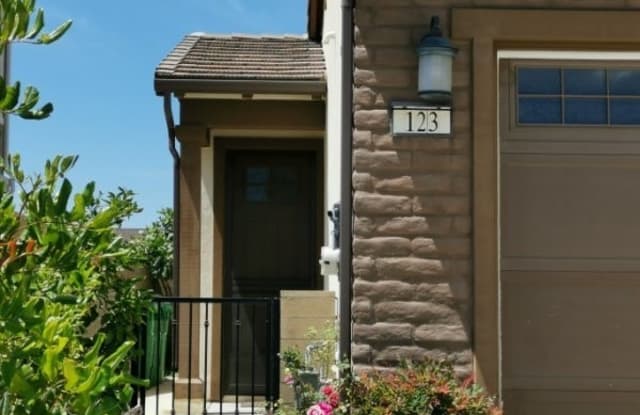 123 Limerick - 123 Limerick, Irvine, CA 92618