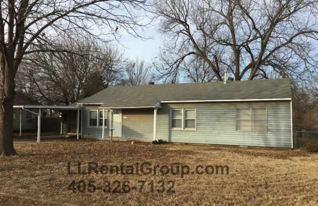 4617 Southeast 25th Street photos photos