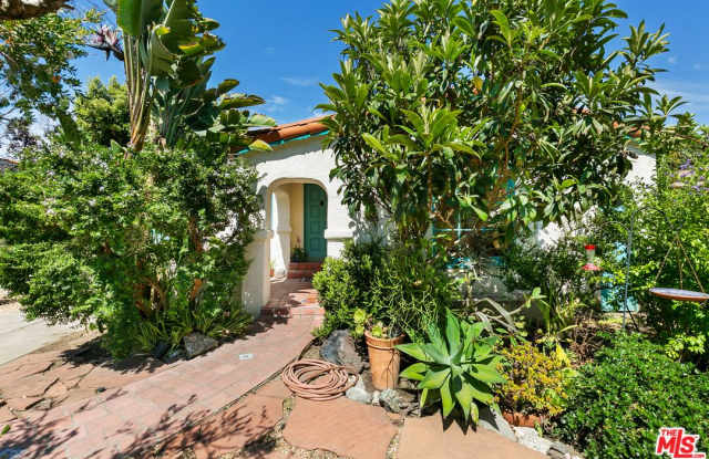 2550 AMHERST Avenue - 2550 Amherst Avenue, Los Angeles, CA 90064