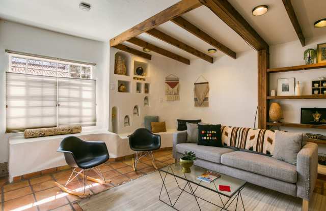 610 Carlisle BLVD SE photos photos