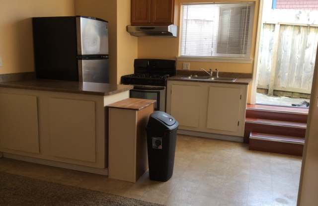 1315 Mc Cullen Ave - 1315 McCullens Avenue, Eureka, CA 95503