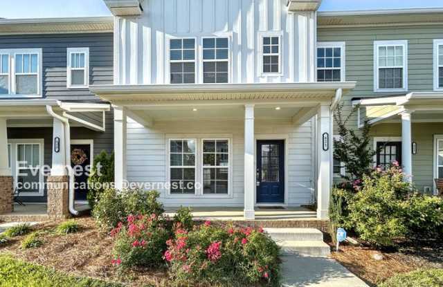 821 Goswell Drive photos photos