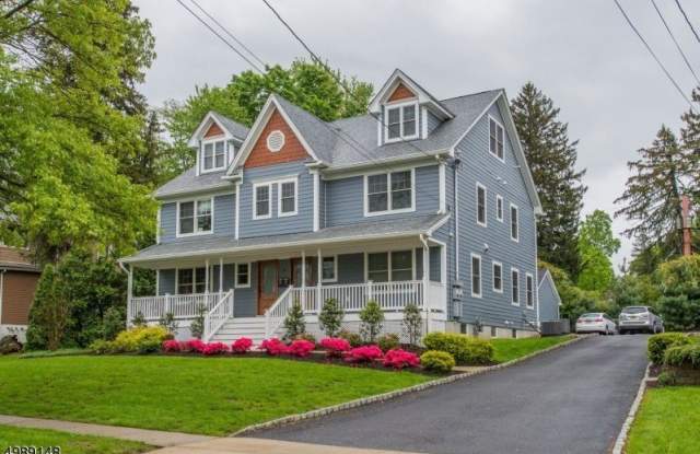 66 Kent Place Blvd photos photos