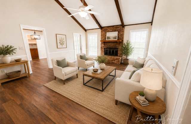 Rental Property on Frierson Gallery 1